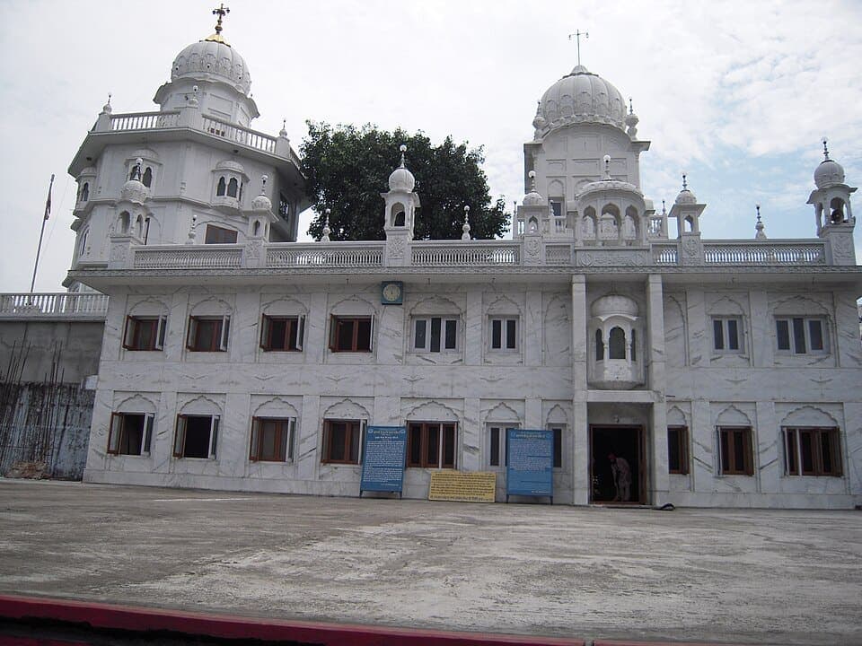 Main temple, Gurdwara Sri Guru Tegh Bahadur Sahib