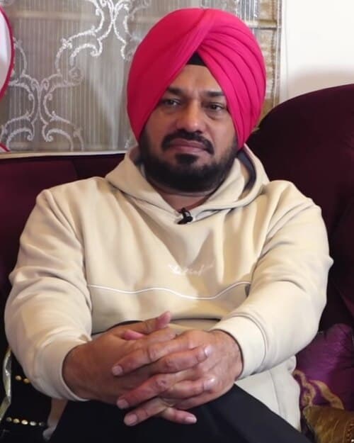 Photo: Bollywood Tadka Punjabi, CC BY 3.0