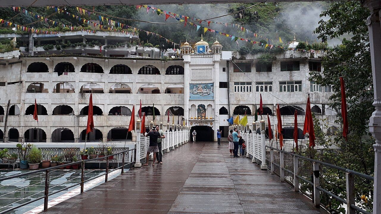 Manikaran Gurdwara in Himachal Pradesh